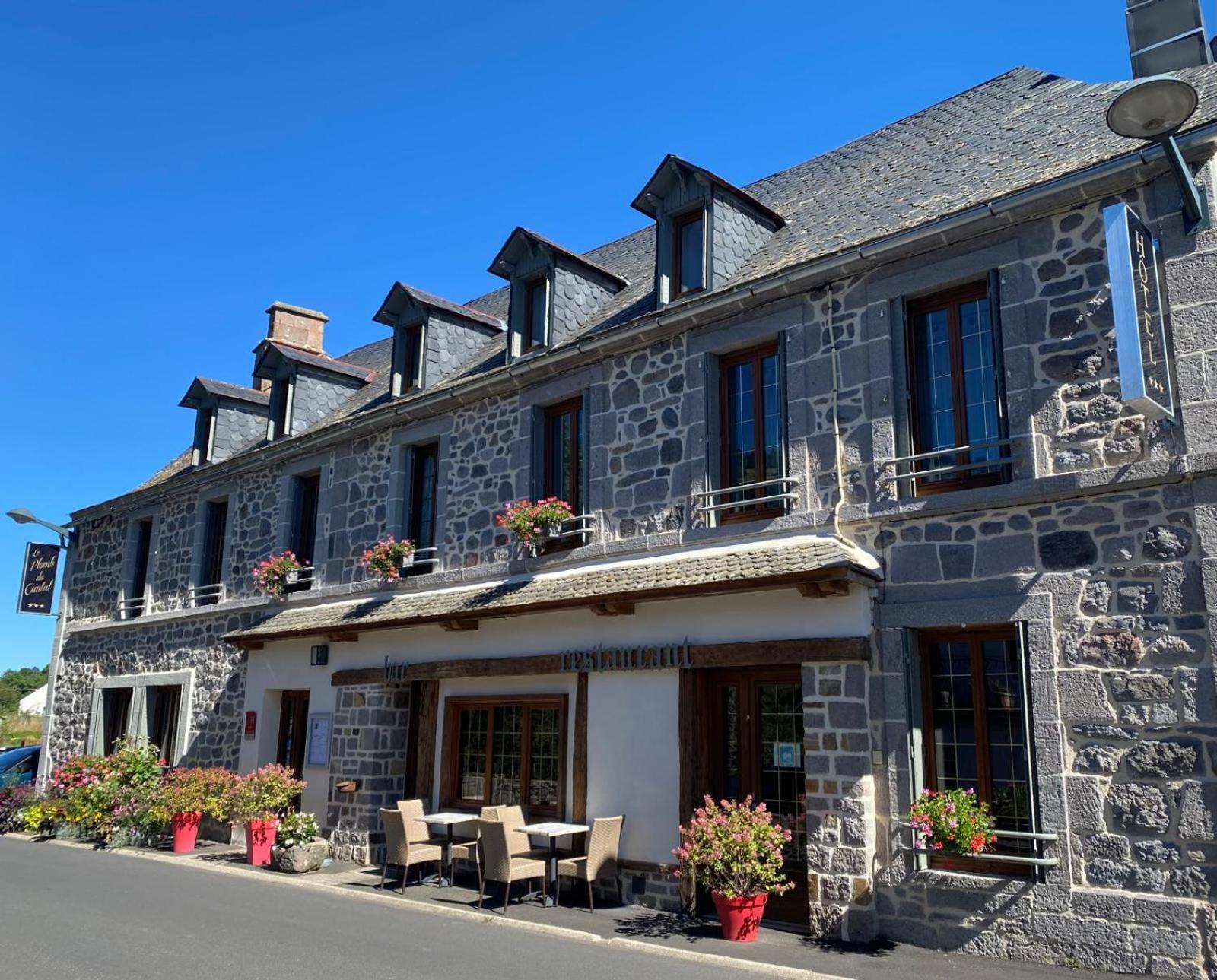 Hotel Restaurant Du Plomb Du Cantal มูราต์ ภายนอก รูปภาพ